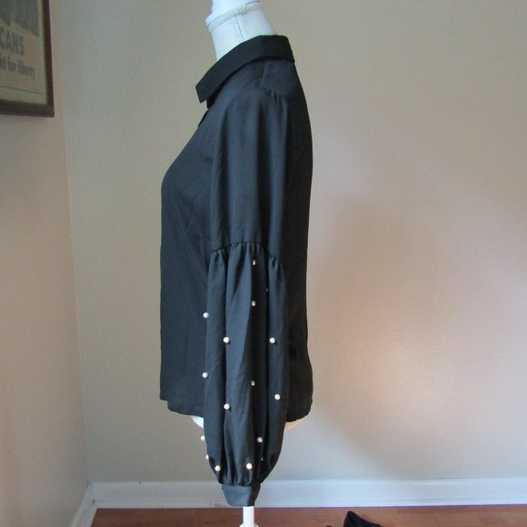 Free Generation Los Angeles Embellish Pearl Blouse - Picture 3 of 10